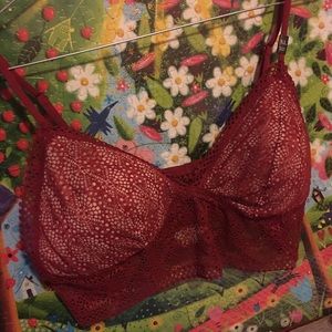 NWT Victoria’s Secret maroon bralette - XL